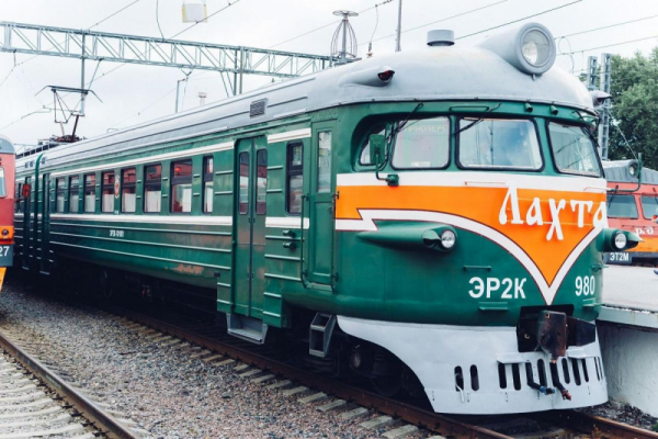 «Крендель Фест» встречает: в Выборг на ретропоезде