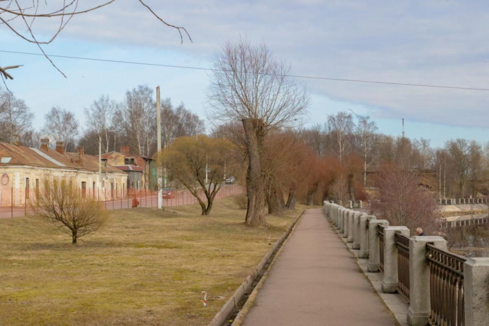Петровская набережная временно закрывается